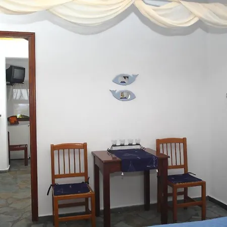 Lejlighedshotel Fivos Páros